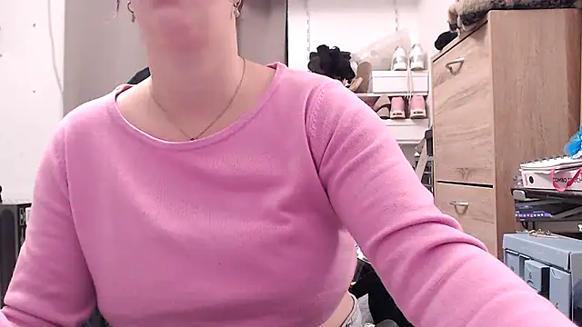 Snapshot of Amai_Live chatting on 11-07-25, 08:03 Amai Live online show from 11-07-25, 08:03