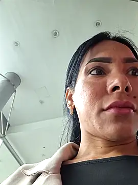 Doll Loren online show from 11-25-25, 07:36