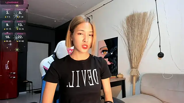 cho nando online show from 12-28-24, 01:17