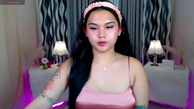 Snapshot of Ella_Fantasiax chatting on 09-25-25, 12:09 Ella Fantasiax online show from 09-25-25, 12:09