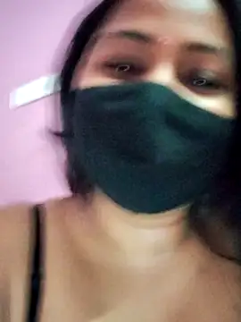 Shristiprakash0 online show from 12-18-25, 06:36