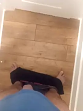 Snapshot of Mark_Dad chatting on 01-01-25, 01:37 Mark Dad online show from 01-01-25, 01:37