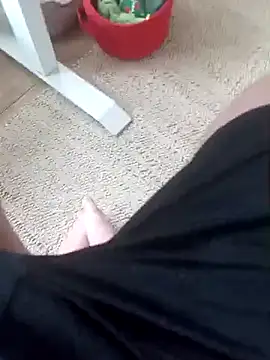 Snapshot of Mark_Dad chatting on 02-16-25, 03:59 Mark Dad online show from 02-16-25, 03:59