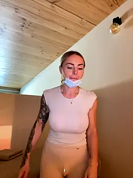 EmaSalis online show from 10-17-25, 10:51