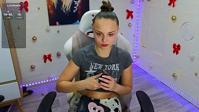 Misss Vikk online show from 02-20-26, 03:23