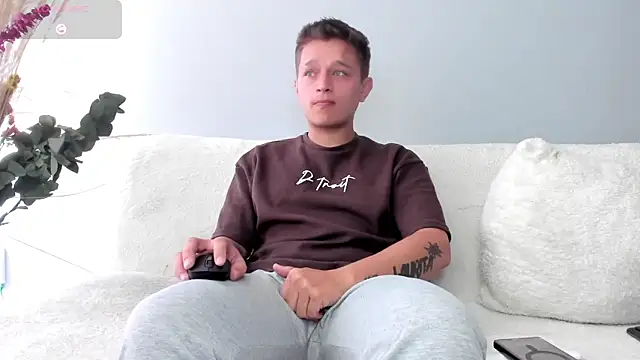 Tim wolf online show from 02-08-25, 01:22