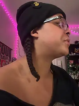 N1NT3NDH03 online show from 01-07-26, 04:59