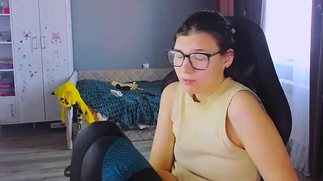 MollyLollipop online show from 02-16-26, 07:15