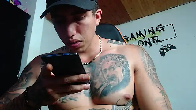 Adam Hudsond online show from 03-04-25, 10:05