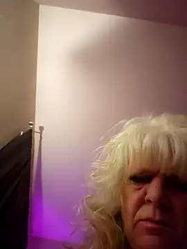 Snapshot of IMS_BHAVEN chatting on 03-11-25, 03:34 IMS BHAVEN online show from 03-11-25, 03:34