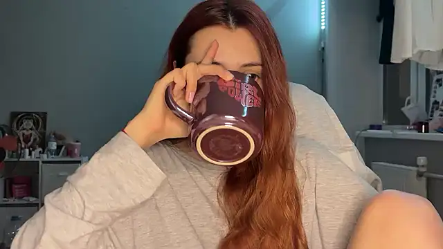 Uniarten online show from 10-09-25, 06:17