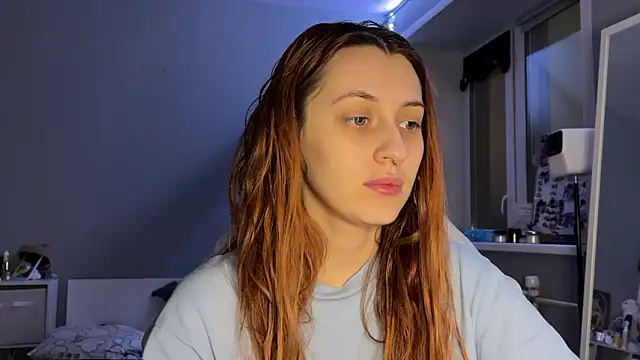 Uniarten online show from 12-21-25, 06:15