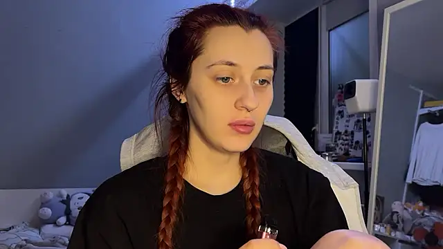 Uniarten online show from 01-11-26, 08:14