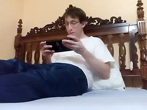 White rabbit  online show from 01-11-25, 08:21