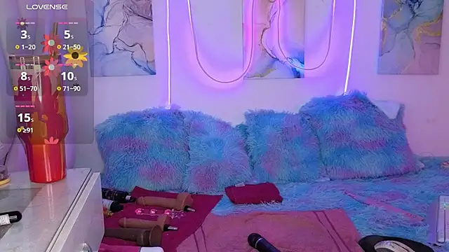 ManeSummers online show from 11-16-25, 06:24