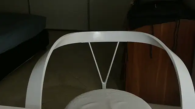 Snapshot of amara_2022 chatting on 11-05-25, 10:21 amara 2022 online show from 11-05-25, 10:21