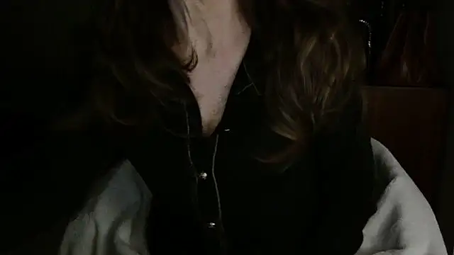 Snapshot of amara_2022 chatting on 11-12-25, 09:14 amara 2022 online show from 11-12-25, 09:14