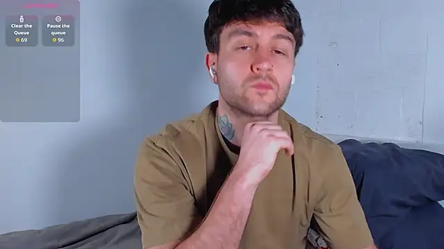 HonestAndrew online show from 03-06-26, 06:54