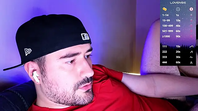 Snapshot of DominantTheo chatting on 01-31-25, 06:35 DominantTheo online show from 01-31-25, 06:35