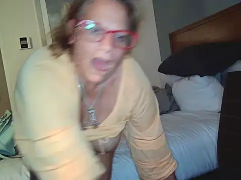 Victoria121565 online show from 03-27-26, 08:26