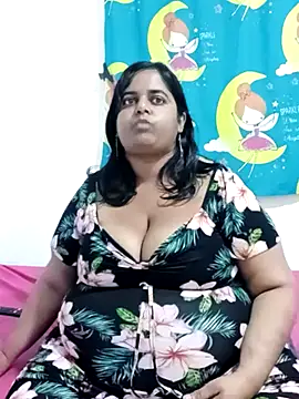 SusanaEshwar online show from 04-20-26, 09:05