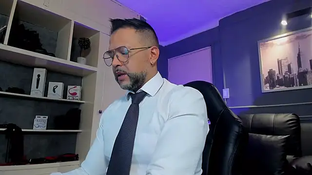 MrFrank tattoo online show from 11-10-25, 12:26