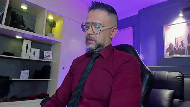 MrFrank tattoo online show from 01-06-26, 11:36