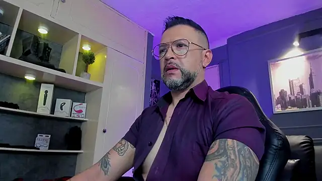 MrFrank tattoo online show from 01-11-26, 01:27