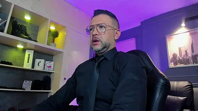 MrFrank tattoo online show from 01-14-26, 11:38