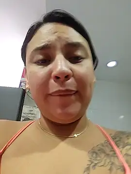 LizzRouse online show from 11-10-25, 02:27