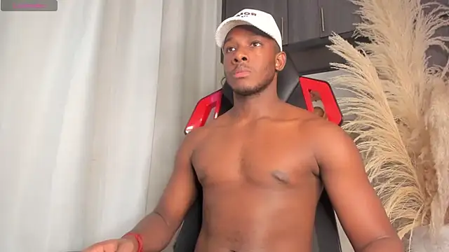 Snapshot of Baby_smith chatting on 10-15-25, 04:56 Baby smith online show from 10-15-25, 04:56