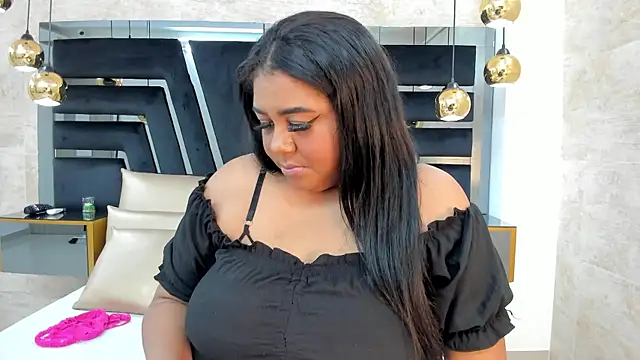 BiancaFollerach online show from 02-06-25, 11:32