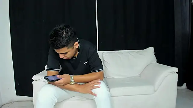 self love46 online show from 10-21-25, 08:53