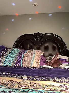 ThickAssRena online show from 06-19-26, 06:45