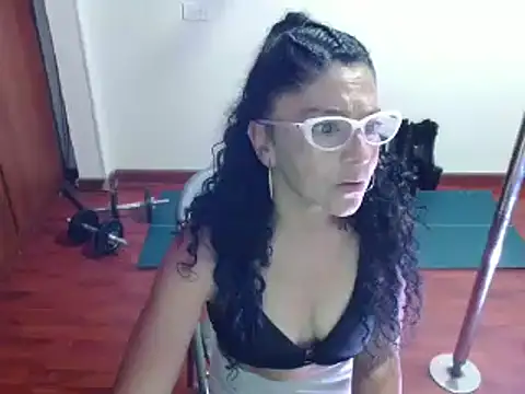 Anitta muscle online show from 03-18-25, 10:26