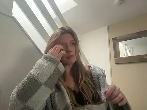 samanthaalice online show from 09-15-25, 07:41