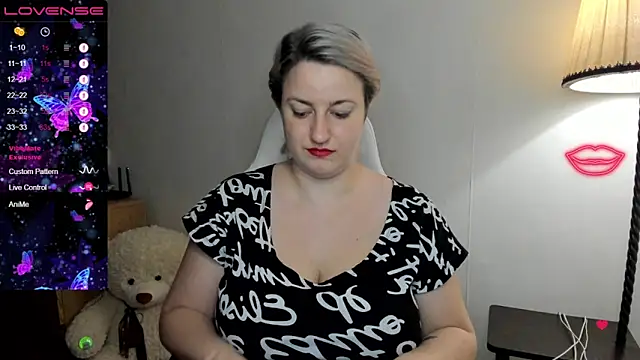 Snapshot of Christen_John_lover chatting on 03-03-25, 08:43 Christen John lover online show from 03-03-25, 08:43