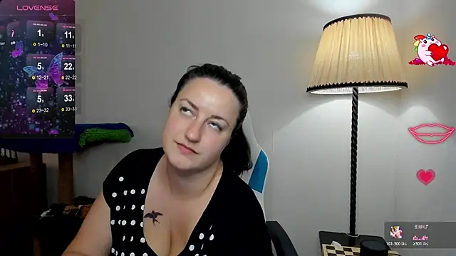 Snapshot of Christen_John_lover chatting on 10-18-25, 08:09 Christen John lover online show from 10-18-25, 08:09