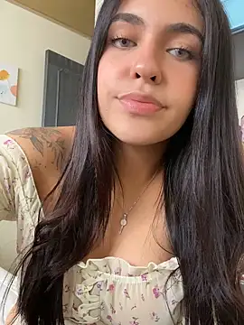 DaphneUwu online show from 02-27-25, 02:21