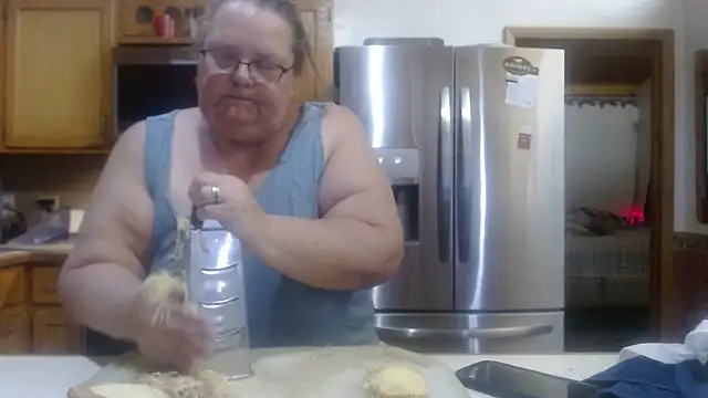 Hornybbw1978 online show from 10-22-25, 11:48