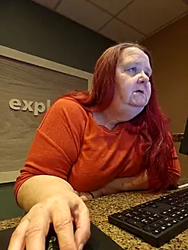 Snapshot of Hornybbw1978 chatting on 04-26-26, 05:16 Hornybbw1978 online show from 04-26-26, 05:16