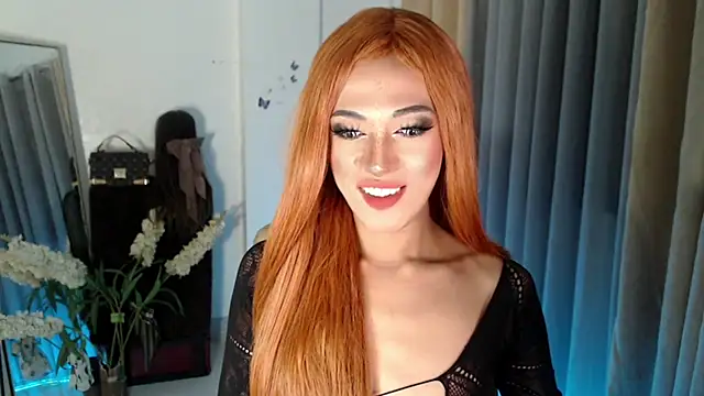 Snapshot of Ts-Glamourosa chatting on 03-05-25, 02:12 Ts-Glamourosa online show from 03-05-25, 02:12