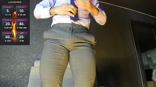 MarkWalker   online show from 11-30-25, 10:08