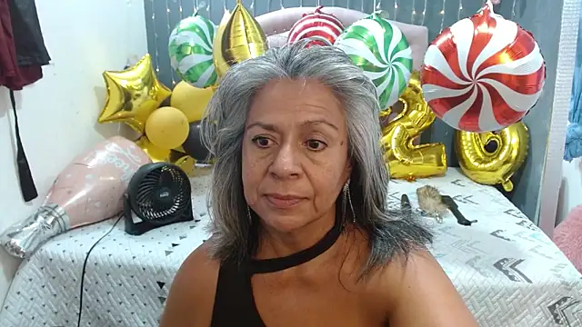 lalisha 96 online show from 12-20-25, 04:25