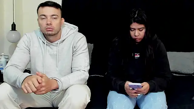 lissandthor13 online show from 12-21-25, 10:22