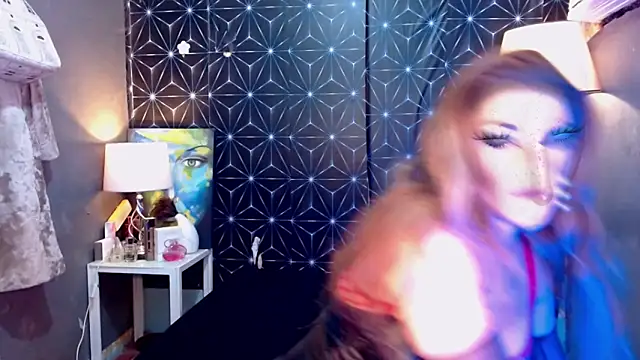 UrtopshemalegoddessAliyah online show from 03-09-25, 06:00