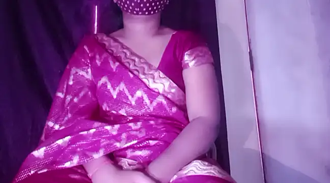 Snapshot of YUKTAPOWER chatting on 02-24-25, 02:40 YUKTAPOWER online show from 02-24-25, 02:40