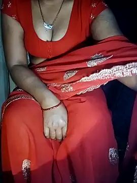 Snapshot of YUKTAPOWER chatting on 02-26-25, 08:00 YUKTAPOWER online show from 02-26-25, 08:00