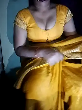 Snapshot of YUKTAPOWER chatting on 03-11-25, 06:08 YUKTAPOWER online show from 03-11-25, 06:08