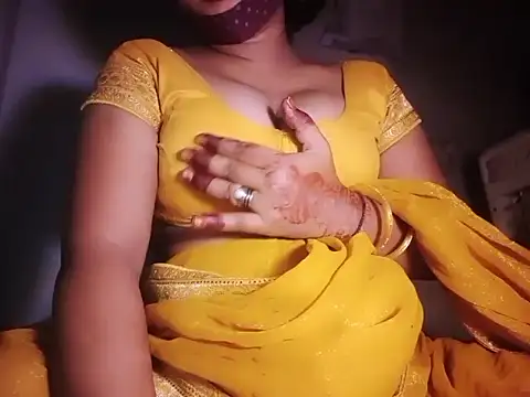 Snapshot of YUKTAPOWER chatting on 09-16-25, 09:38 YUKTAPOWER online show from 09-16-25, 09:38